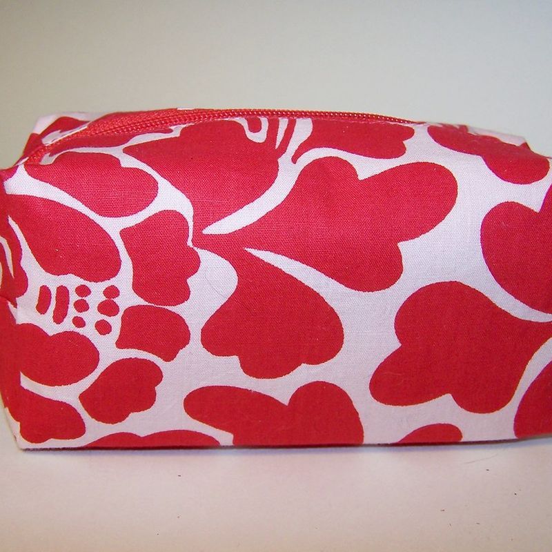 Vega Floral Print Makeup Bag