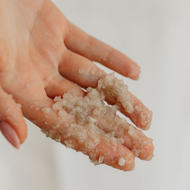 Dove Exfoliating Body Polish Pomegranate & Shea 298g